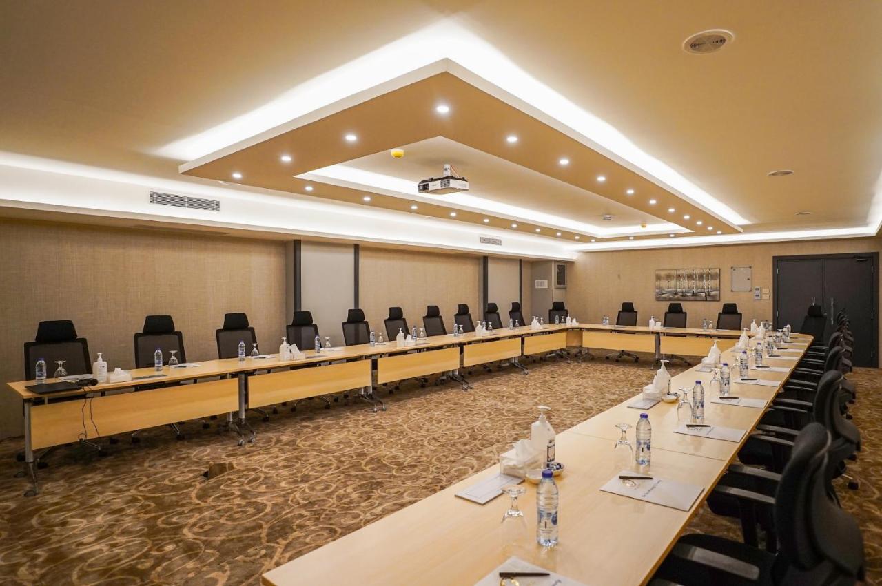 Opal Hotel Амман Экстерьер фото